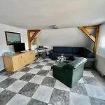 Anna Es Sara * Balatonboglár