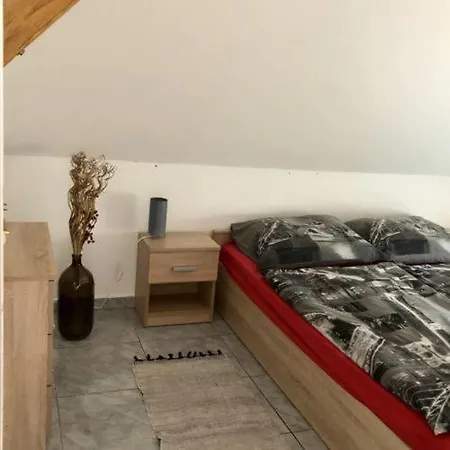 Anna és Sára *