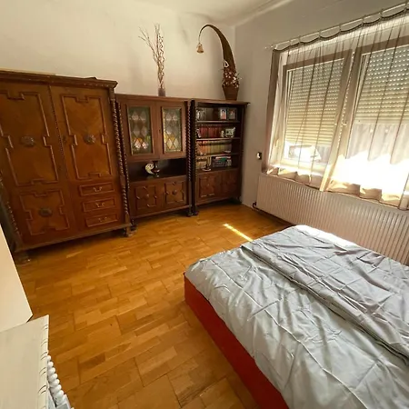 Anna és Sára Apartman